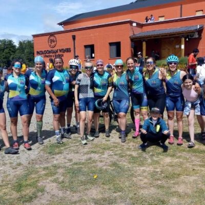TEAM JESSIRIDE / MANIJA TEAM