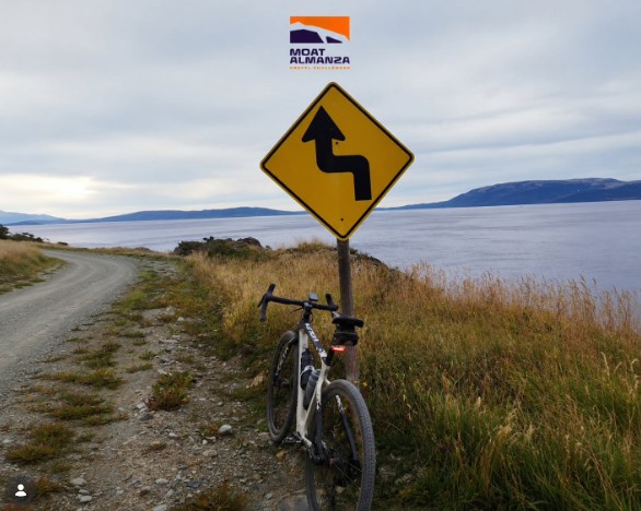 Moat Almanza Gravel Challenger Tierra del Fuego 2026